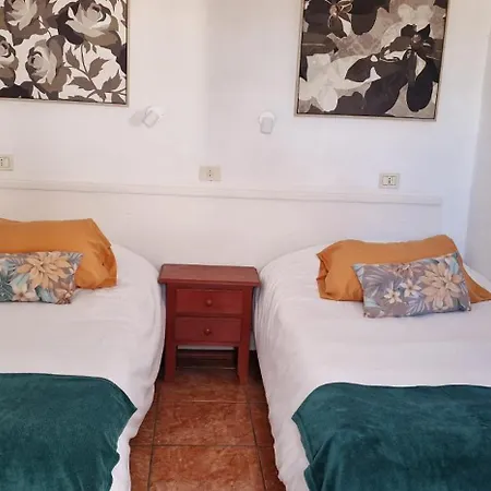 בית נופש Viviendas Casa Abuela *