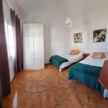 Viviendas Casa Abuela Holiday home *