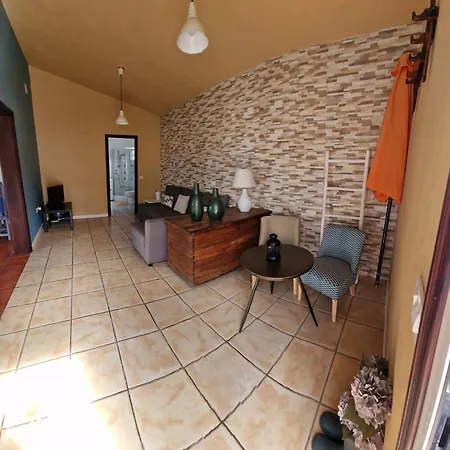 Holiday home Viviendas Casa Abuela *